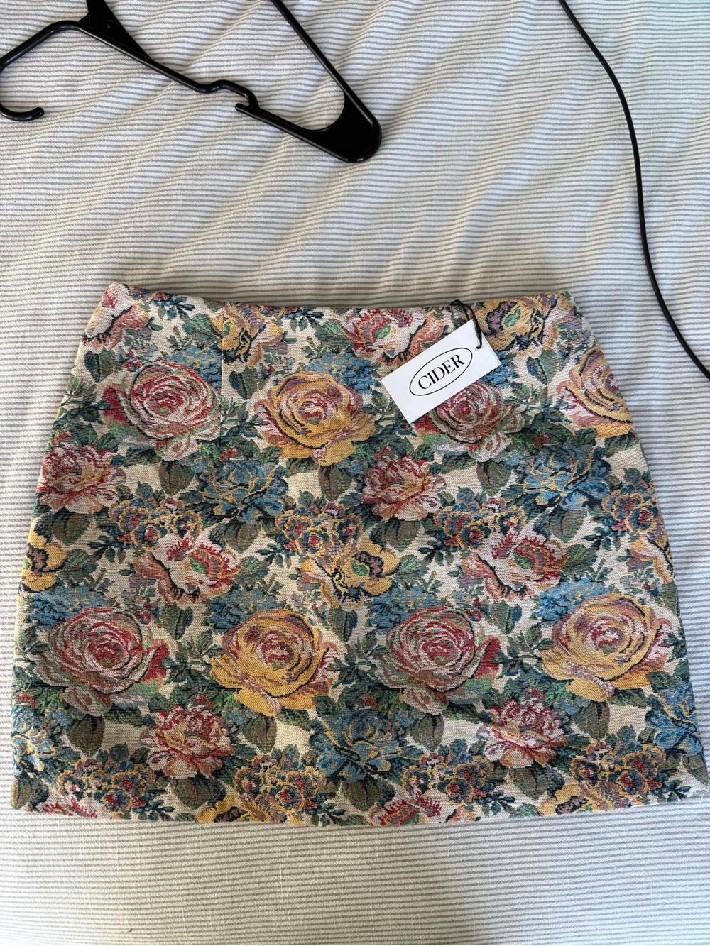 Cider Multicolor Floral Jacquard Mini Skirt